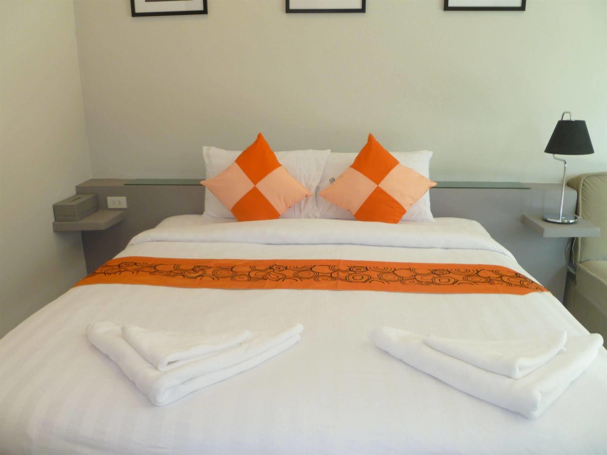Sun Moon Star Resort Koh Phangan Haad Yao Dış mekan fotoğraf